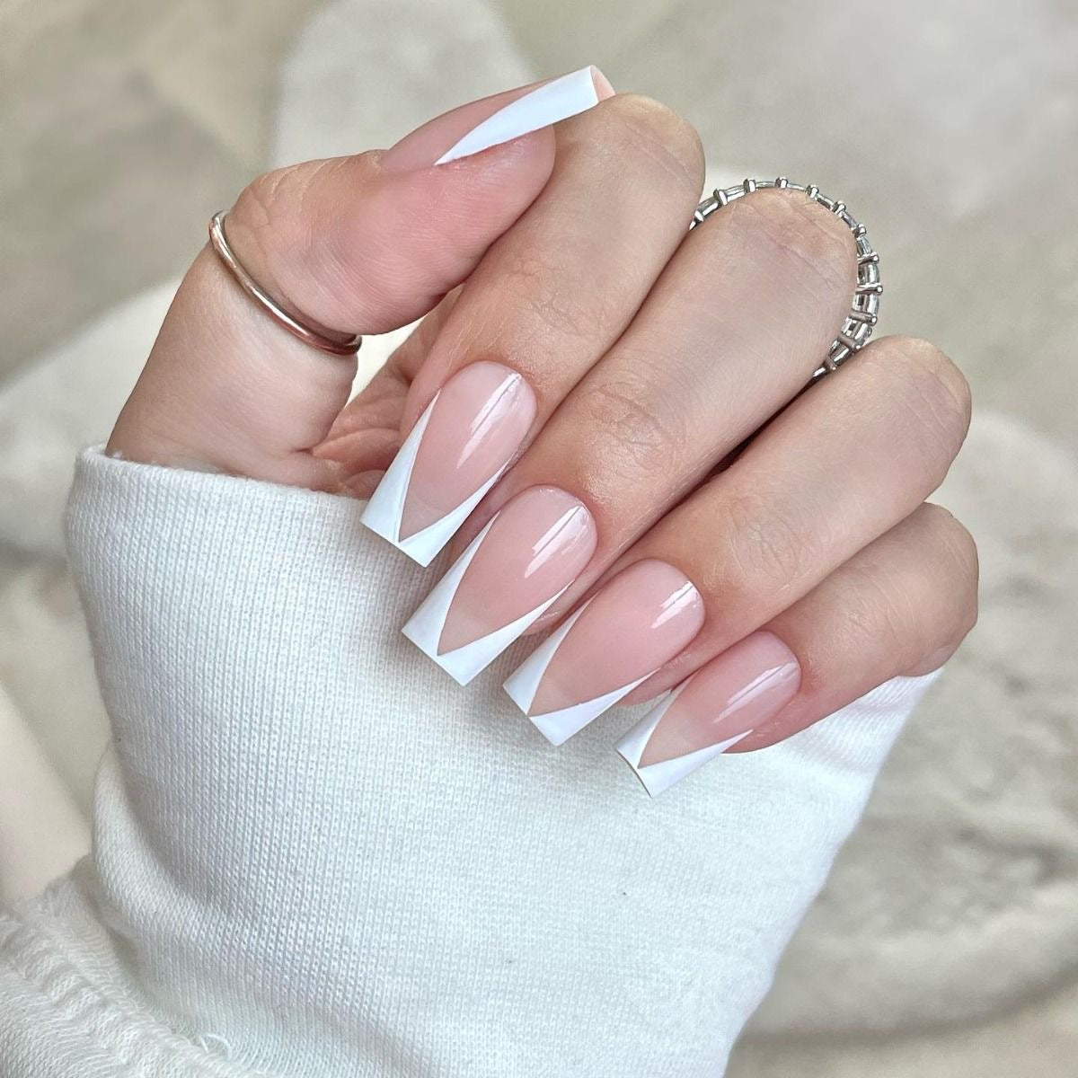 White V Tips