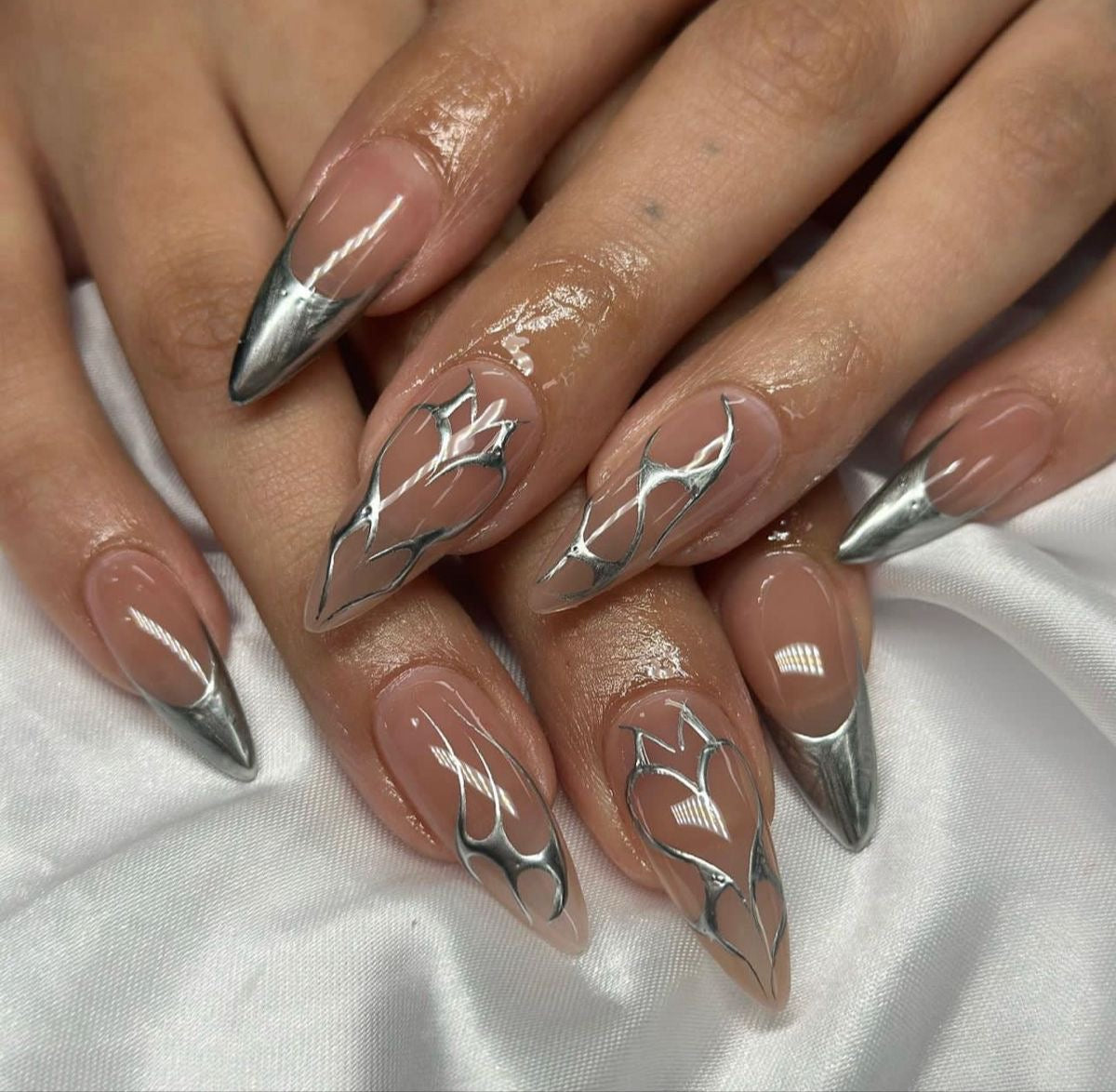 Nude metallic Nails