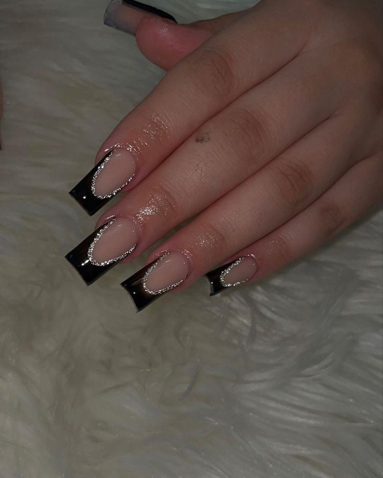 Black Curvy French Tips With Flash Gel Lines