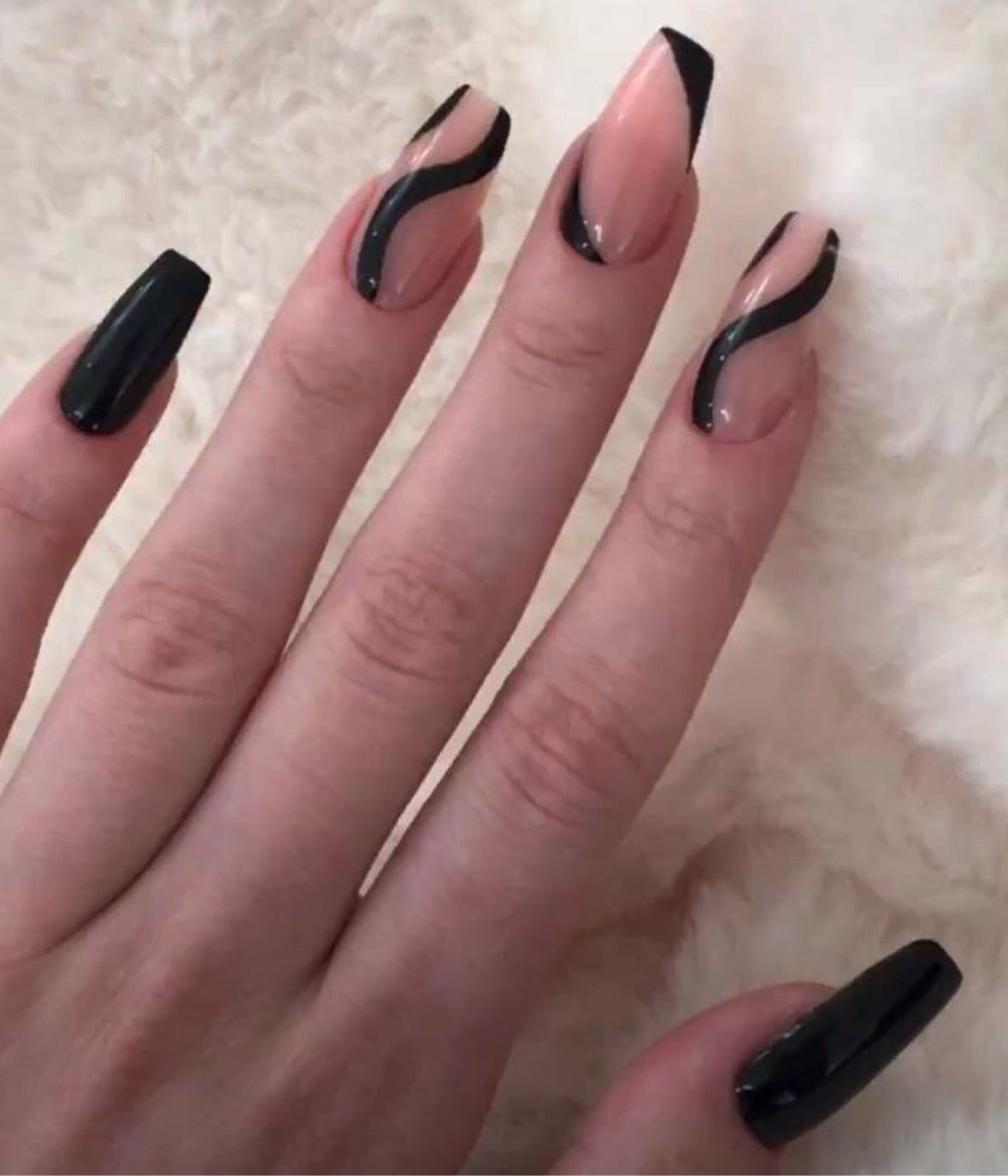 Black Swirl Nails