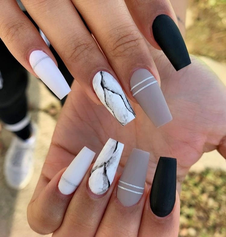 Black Grey Marble Nails