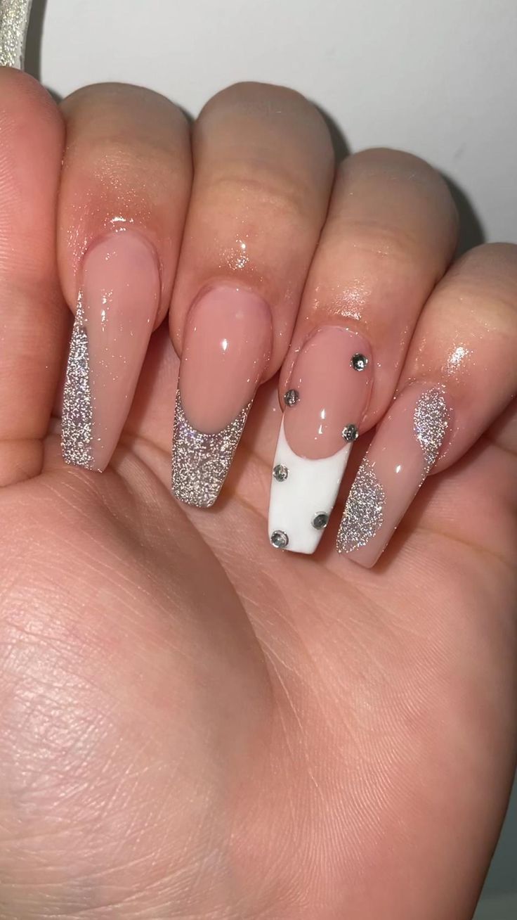 Flash Gel Silver Aesthetic Nails