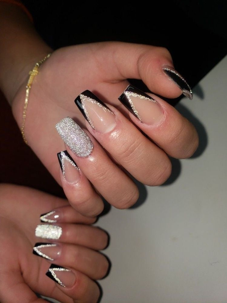 Silver Black Glitter V French