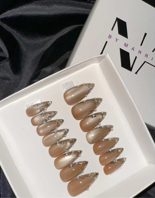 Pearly heaven Cat eye